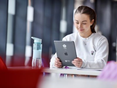 Teesside University has been reaccredited as an Apple Distinguished School. Link to Teesside University has been reaccredited as an Apple Distinguished School.